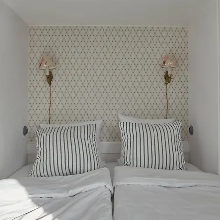 Arnfeldt * Ærøskøbing