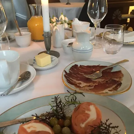 Arnfeldt * Ærøskøbing